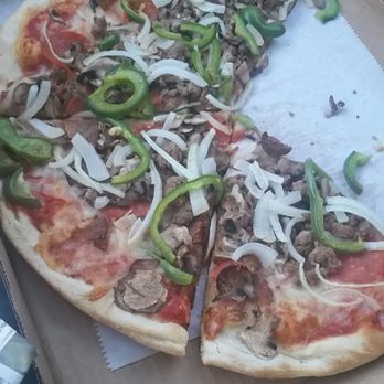 King's Pizza - Kings Special pizza which had lots of your favorite toppings and yet the crust is still well cooked and not soggy. - Pizza Near Me - Brunswick, Maryland