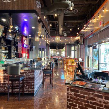Craving Crab Haus - Cajun/Creole Near Me - Riverside, California