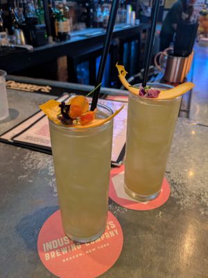 Whiskey River NY by null