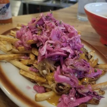 Welcome Diner - Jackfruit BBQ fries with slaw - Diners Near Me - Phoenix, Arizona Welcome Diner - Jackfruit BBQ fries with slaw - Diners Near Me - Phoenix, Arizona