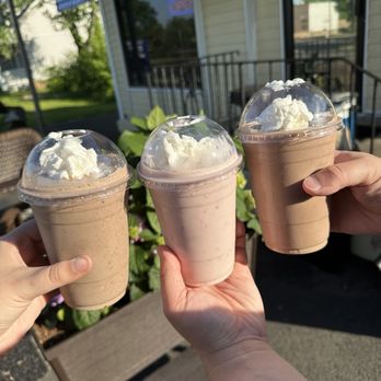 Soulfully Vegan - Chocolate Milkshakes, Strawberry Milkshakes, Oreo Crunch Milkshakes - Vegan Near Me - Berlin, Connecticut Soulfully Vegan - Chocolate Milkshakes, Strawberry Milkshakes, Oreo Crunch Milkshakes - Vegan Near Me - Berlin, Connecticut
