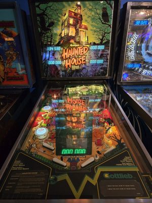 Seattle Pinball Museum by null