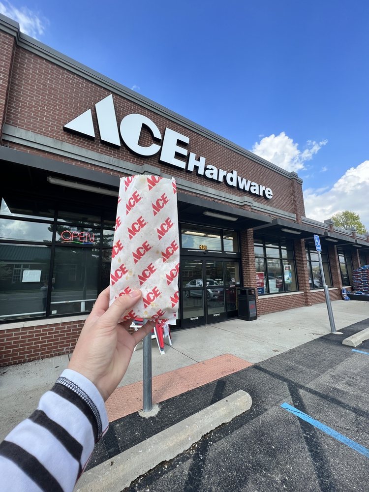 WALNUT LAKE ACE HARDWARE Updated September 2024 11 Photos & 14