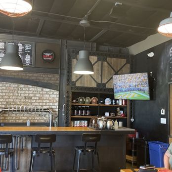 Canteen Taproom - Breweries Near Me - Albuquerque, New Mexico