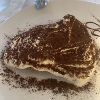 Il Poeta - Tiramisu - Italian Near Me - Forest Hills, New York