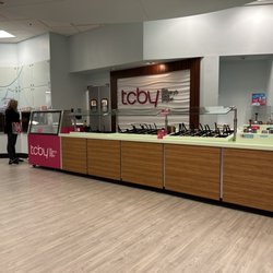 TCBY Birkdale Village - Inside the restaurant