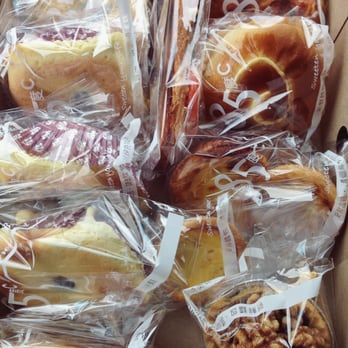 85°C Bakery Cafe-Irvine - Coffee & Tea Near Me - Irvine, California