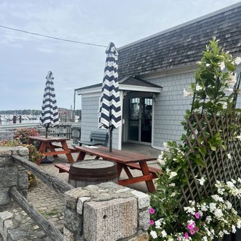 Redeye Coffee Roasters - Patio - Coffee & Tea Near Me - Hingham, Massachusetts Redeye Coffee Roasters - Patio - Coffee & Tea Near Me - Hingham, Massachusetts