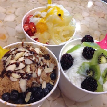 Salju Dessert - My usual V-coffee w/choco, sliced almonds & blueberry; lychee w/blackberry kiwi; guava snow w/passion fruit syrup, pineapple & strawberries - Desserts Near Me - Alhambra, California Salju Dessert - My usual V-coffee w/choco, sliced almonds & blueberry; lychee w/blackberry kiwi; guava snow w/passion fruit syrup, pineapple & strawberries - Desserts Near Me - Alhambra, California