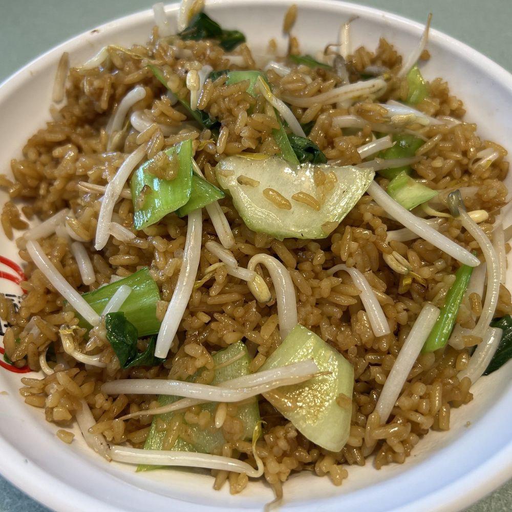 Serious Sanji - Vegetable Fried Rice...SO BLAND!! - Chinese Near Me - Wauwatosa, Wisconsin Serious Sanji - Vegetable Fried Rice...SO BLAND!! - Chinese Near Me - Wauwatosa, Wisconsin