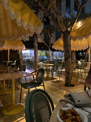 Denae’s Diner by null