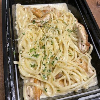 Classic Eats - Chicken Alfredo - American Near Me - Burien, Washington Classic Eats - Chicken Alfredo - American Near Me - Burien, Washington