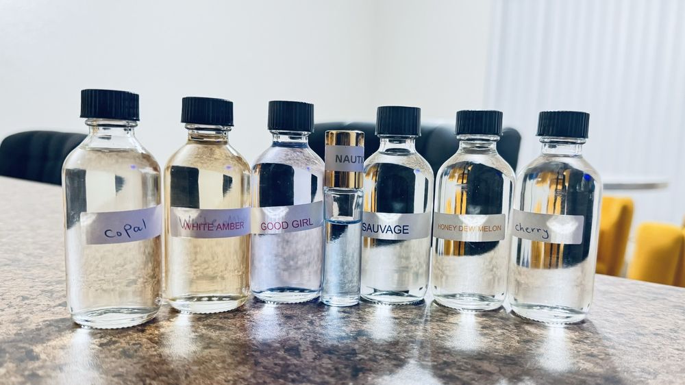 Luna Luxury Scents Logo