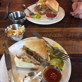 BowTie Barbecue - Southern Near Me - Savannah, Georgia