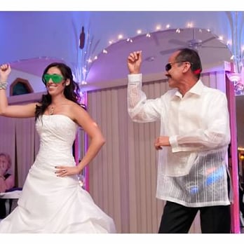 Estudio La Storia - Gangnam Style father/daughter dance - Photographers Near Me - Waukegan, Illinois Estudio La Storia - Gangnam Style father/daughter dance - Photographers Near Me - Waukegan, Illinois