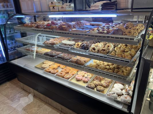 KingPin Donuts by null