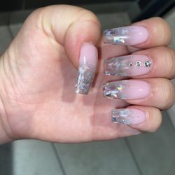 J & J Nail Bar