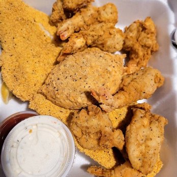 Po’ Melvin’s - American Near Me - Irving, Texas