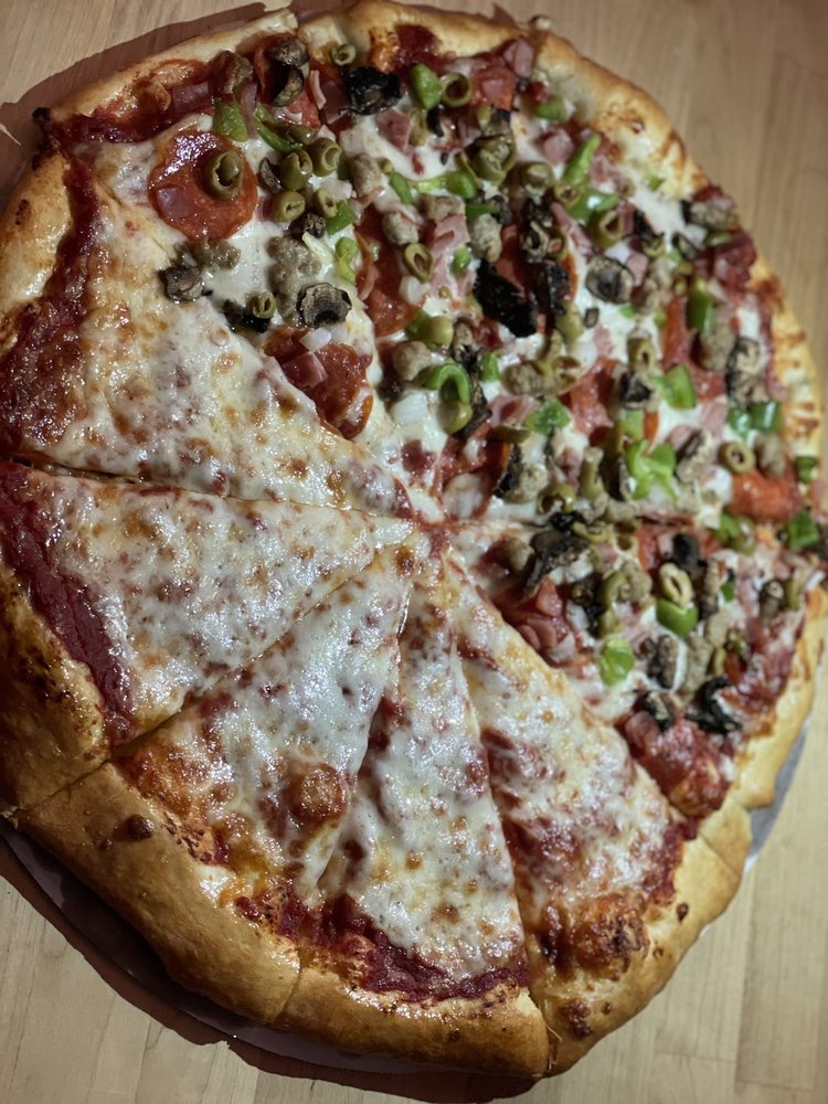 Ikes Bar & Restaurant Logo