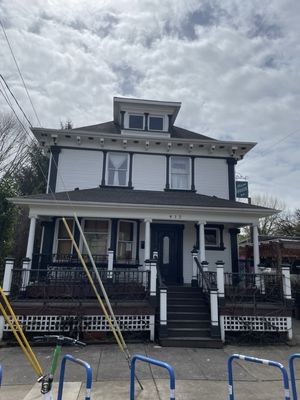 Dream House bar by null