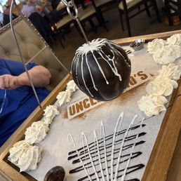 Dessert Piñata