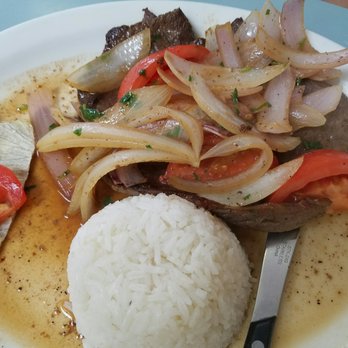 D'Candela Restaurant - Bstec encebollado - Peruvian Near Me - Chicago, Illinois D'Candela Restaurant - Bstec encebollado - Peruvian Near Me - Chicago, Illinois