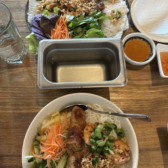 Que Viet - Vietnamese Near Me - San Francisco, California