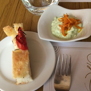 Josefina - Tomato focaccia and a pickle aioli topped with shredded marinated carrots - Argentine Near Me - Mendoza, M