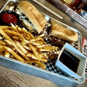 Saddle Mountain Brewing Company - Beef Dip - Bars Near Me - Goodyear, Arizona Saddle Mountain Brewing Company - Beef Dip - Bars Near Me - Goodyear, Arizona