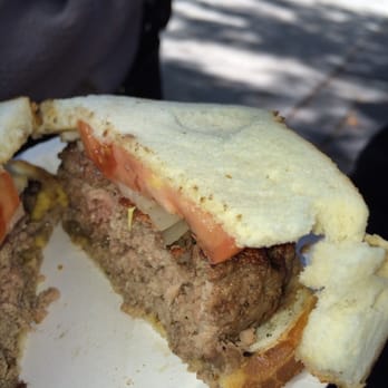 Louis' Lunch - Cheeseburger with the works cross-section - Burgers Near Me - New Haven, Connecticut Louis' Lunch - Cheeseburger with the works cross-section - Burgers Near Me - New Haven, Connecticut