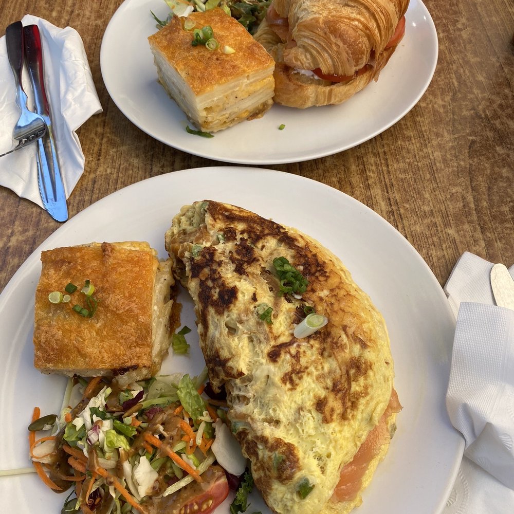 Le Coffee Shop - Breakfast & Brunch Near Me - Temecula, California Le Coffee Shop - Breakfast & Brunch Near Me - Temecula, California