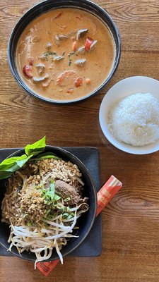 La mai Thai kitchen by null