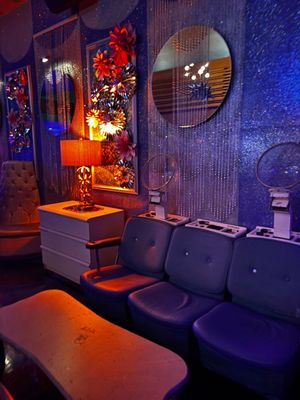 Beauty Bar Chicago by null