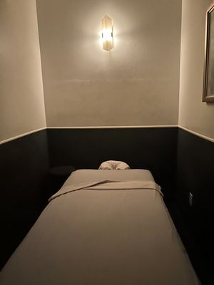 The Sense Massage & Wellness Center by null