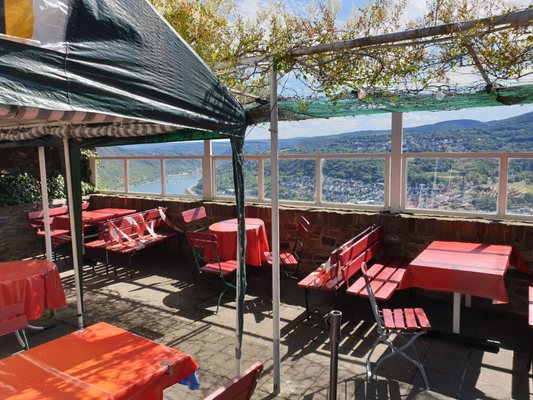 Hotel - Restaurant - Café Castle Liebenstein by null