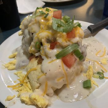Main Street Overeasy - Jim Bridger Scramble - Breakfast & Brunch Near Me - Bozeman, Montana