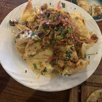El Milagro Azteca - Pad Thai nachos - Mexican Near Me - St. Louis, Missouri El Milagro Azteca - Pad Thai nachos - Mexican Near Me - St. Louis, Missouri