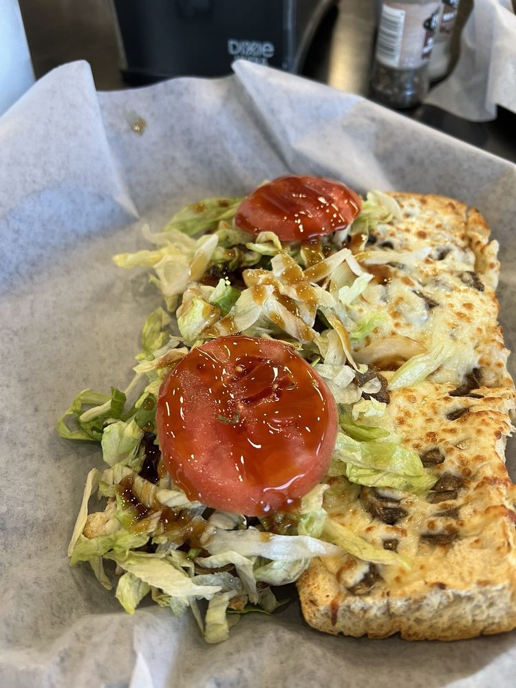 SANTINO’S PIZZA & GRINDERS Updated October 2024 32 Photos & 49 Reviews 8102 N Davis Hwy