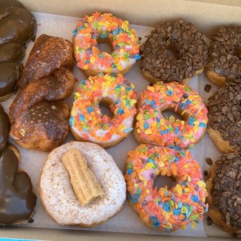 Glaze Doughnuts - Donuts Near Me - Las Vegas, Nevada Glaze Doughnuts - Donuts Near Me - Las Vegas, Nevada