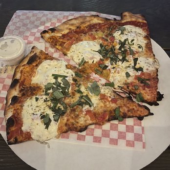 Luigi's Pizzeria - Dinner - Pizza Near Me - Houston, Texas Luigi's Pizzeria - Dinner - Pizza Near Me - Houston, Texas