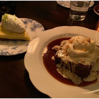 Armitage Alehouse - Key Lime Pie and Sticky Date Cake - Pubs Near Me - Chicago, Illinois
