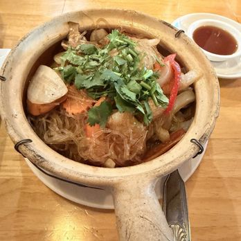 Bodhi Thai Bistro - Clay Pot - Thai Near Me - Berwyn, Illinois Bodhi Thai Bistro - Clay Pot - Thai Near Me - Berwyn, Illinois