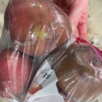 Publix Super Markets - a bag of apples - Grocery Near Me - West Palm Beach, Florida