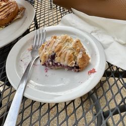 Blackbird Espresso Bar & Bistro - Scone