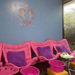 Sugar Woogars Kids Spa