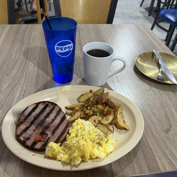Big Belly Nelly's - Ham and scrambled eggs with potatoes. Very good and really reasonable! - Sports Bars Near Me - Bullhead City, Arizona Big Belly Nelly's - Ham and scrambled eggs with potatoes. Very good and really reasonable! - Sports Bars Near Me - Bullhead City, Arizona