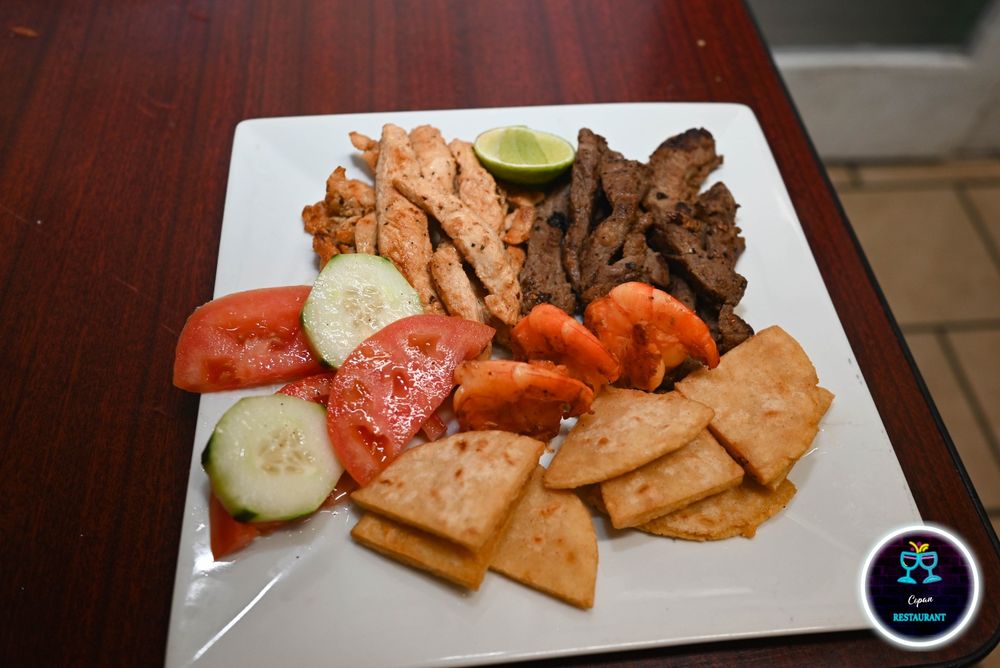 COPAN RESTAURANT Updated September 2024 265 Photos 733 Elden St, Herndon, Virginia Latin