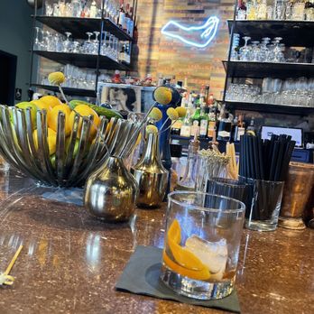 Kiki’s - Bar area - Cocktail Bars Near Me - La Quinta, California Kiki’s - Bar area - Cocktail Bars Near Me - La Quinta, California