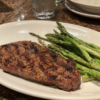 BJ's Restaurant & Brewhouse - Pizza Near Me - Modesto, California