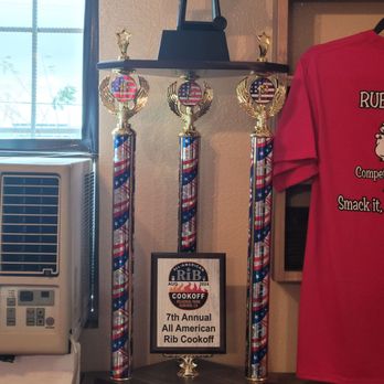RNB BBQ & Sausage - Celebrity Judges Choice Trophy - Food Stands Near Me - Auburn, California RNB BBQ & Sausage - Celebrity Judges Choice Trophy - Food Stands Near Me - Auburn, California